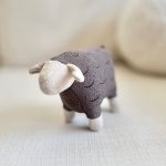Dolly_grey_2fada08b-2242-4a85-a12b-c4e49602b219